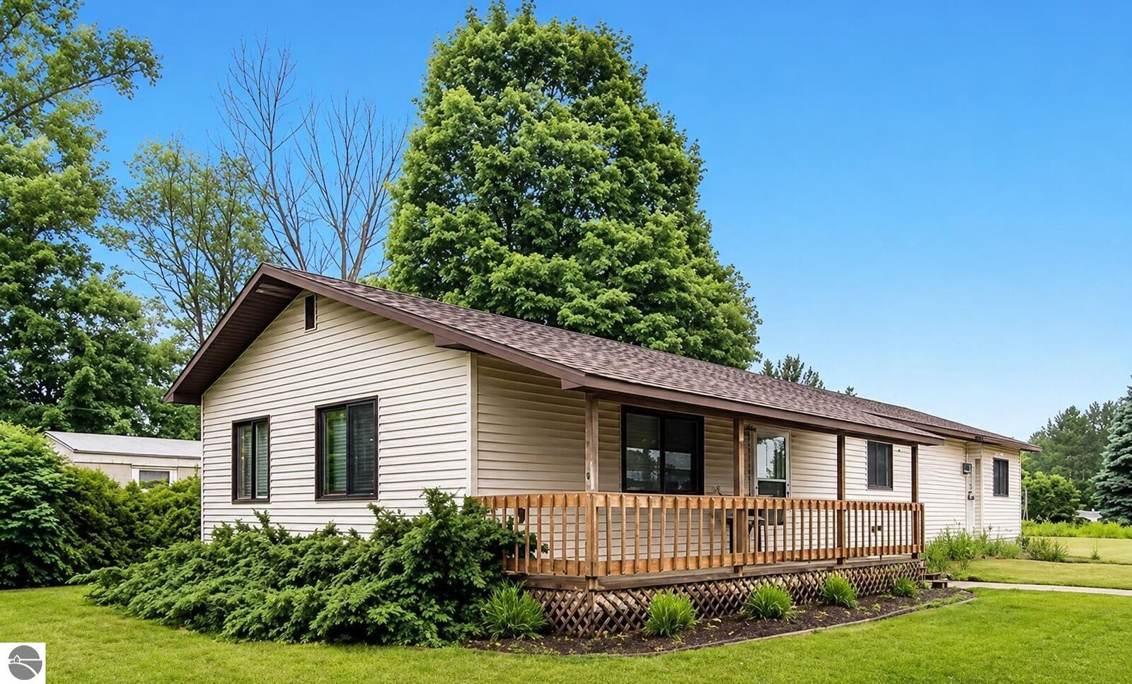 Property Photo: 5250 W Mobile Trail MI 49685