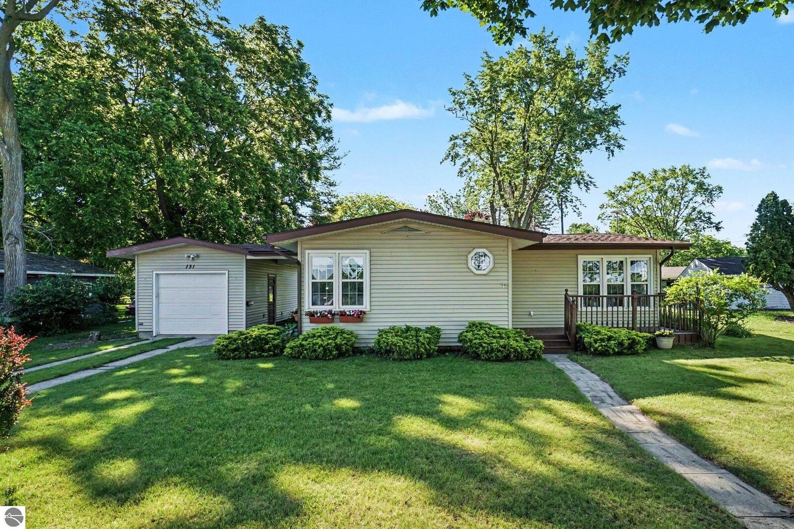 Property Photo:  131 Riverside Drive  MI 48801 