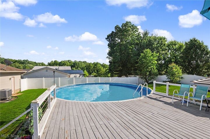 Property Photo:  3300 Meanderwood Drive  OH 44406 