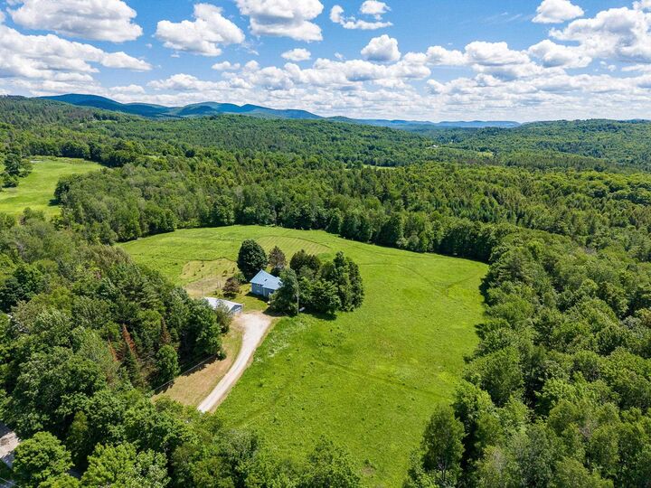 Property Photo:  614 Gray Road  VT 05667-9550 