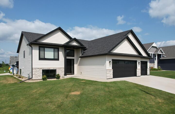 Property Photo: 6201 55th Avenue NW MN 55901