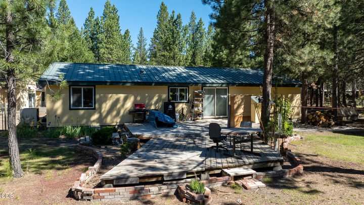 Property Photo:  51840 Knob Cone  OR 97739 