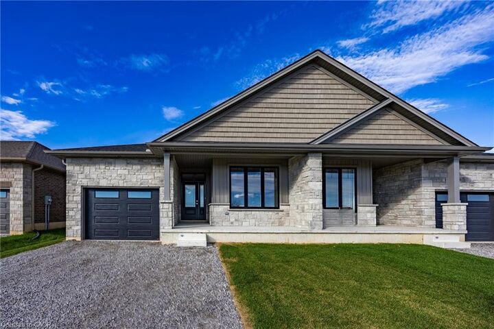 Property Photo: 377 Argyle Avenue ON N4B 0B2