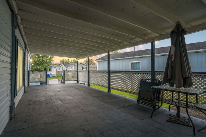 Property Photo: 212 Greenwich Lane AB T9H 3Z3
