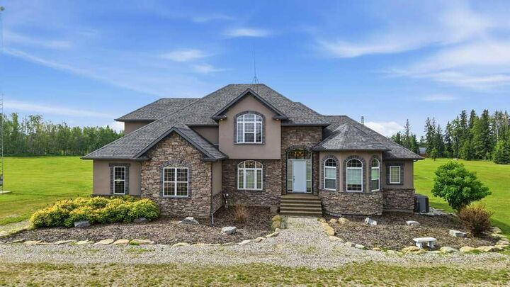 Property Photo: 63059A Township Road 382 AB T0M 0C0