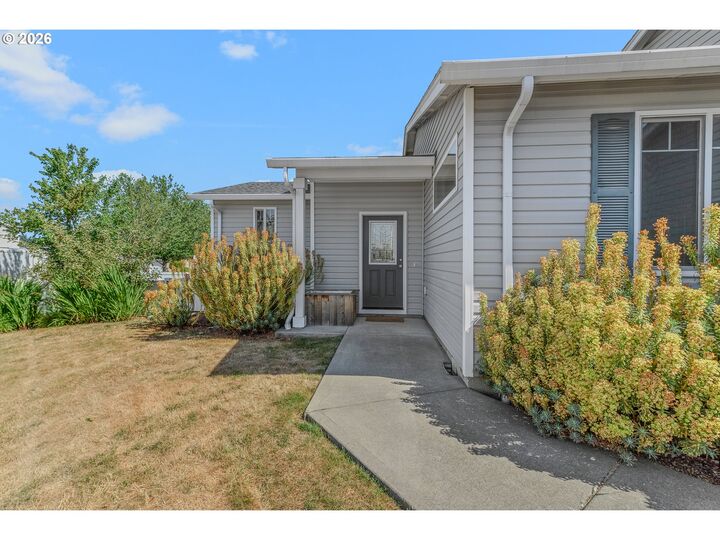 Property Photo:  7602 NE 61st Way  WA 98662 