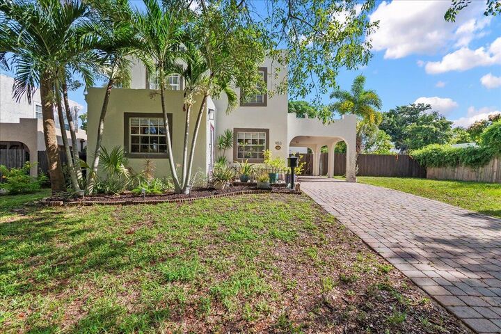 Property Photo:  953 39th Court  FL 33407 