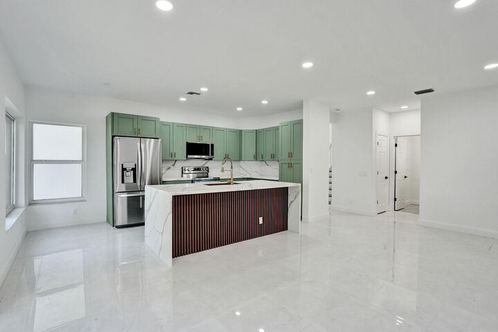 Property Photo: 6991 Marion Avenue FL 33063