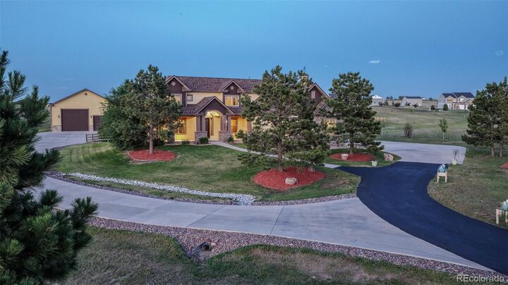 Property Photo:  41865 Muirfield Loop  CO 80107 