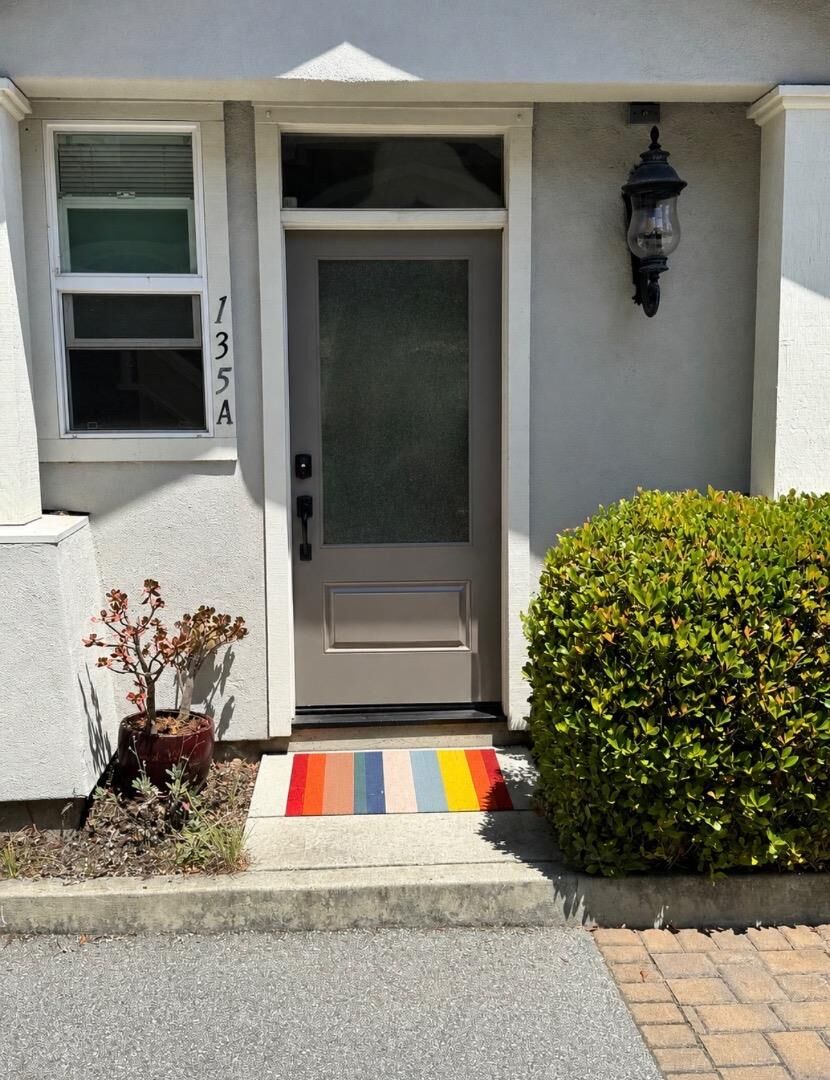 Property Photo:  135 Kennan Street A  CA 95060 