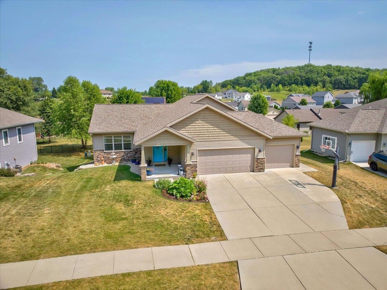 Property Photo:  4034 Red Hawk Run  WI 53515 