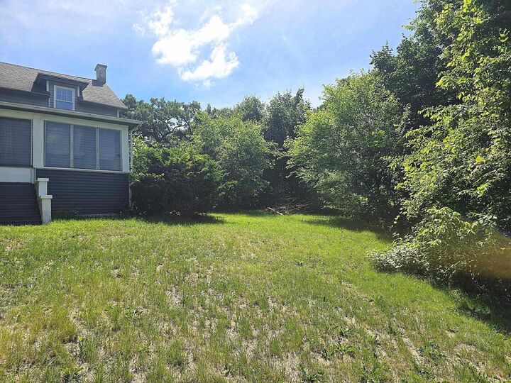 Property Photo: 2467 S Riverside Drive WI 53511