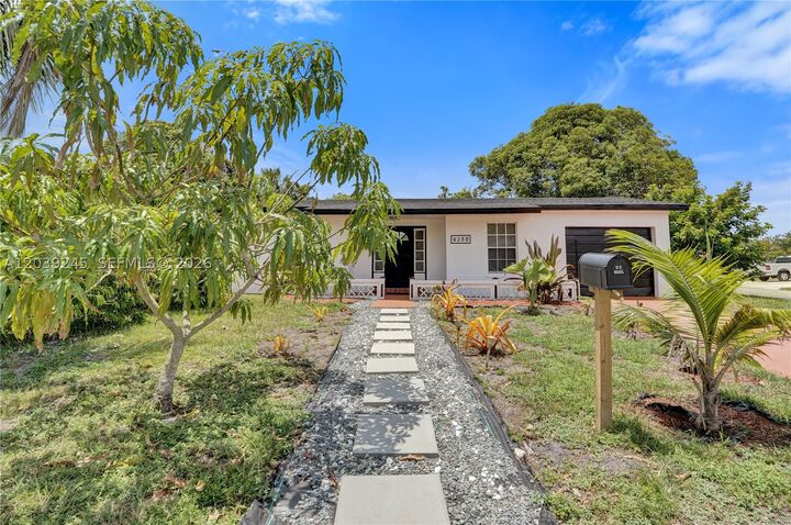 Property Photo:  6280 SW 8th Pl  FL 33068 