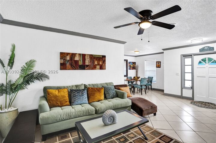 Property Photo: 6280 SW 8th Pl FL 33068