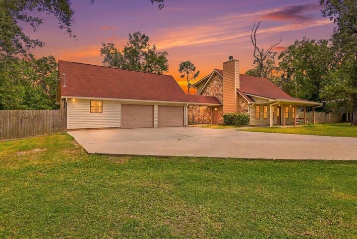 Property Photo: 1101 Fernwood Dr. TX 77632