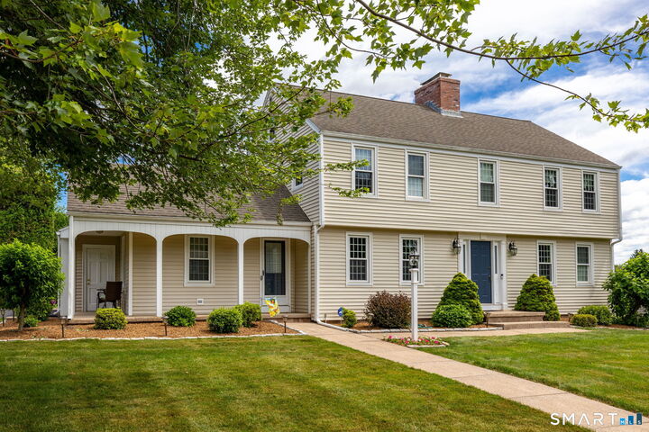 Property Photo:  7 Lantern Lane  CT 06109 
