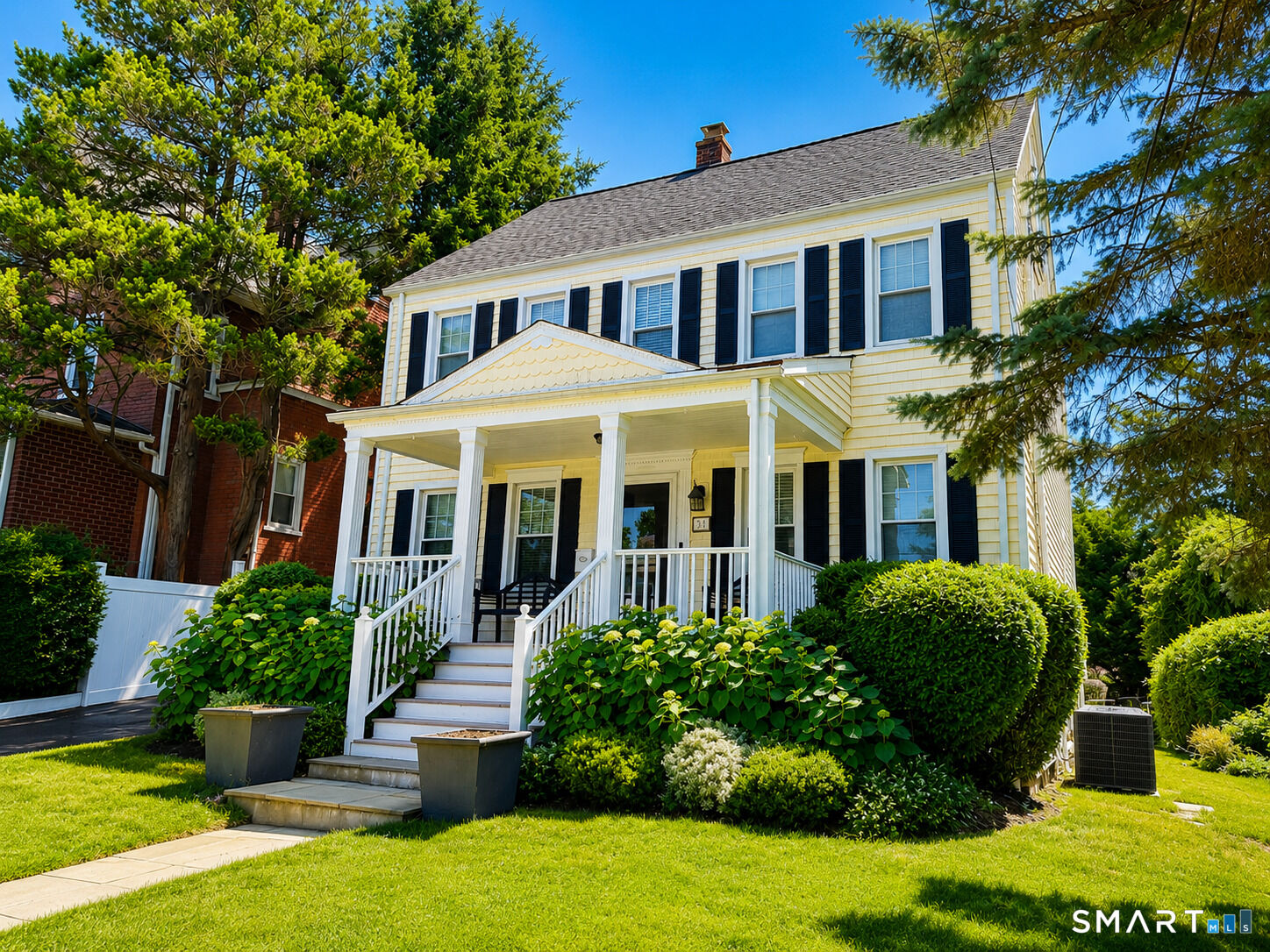 Property Photo:  31 Connecticut Avenue  CT 06830 