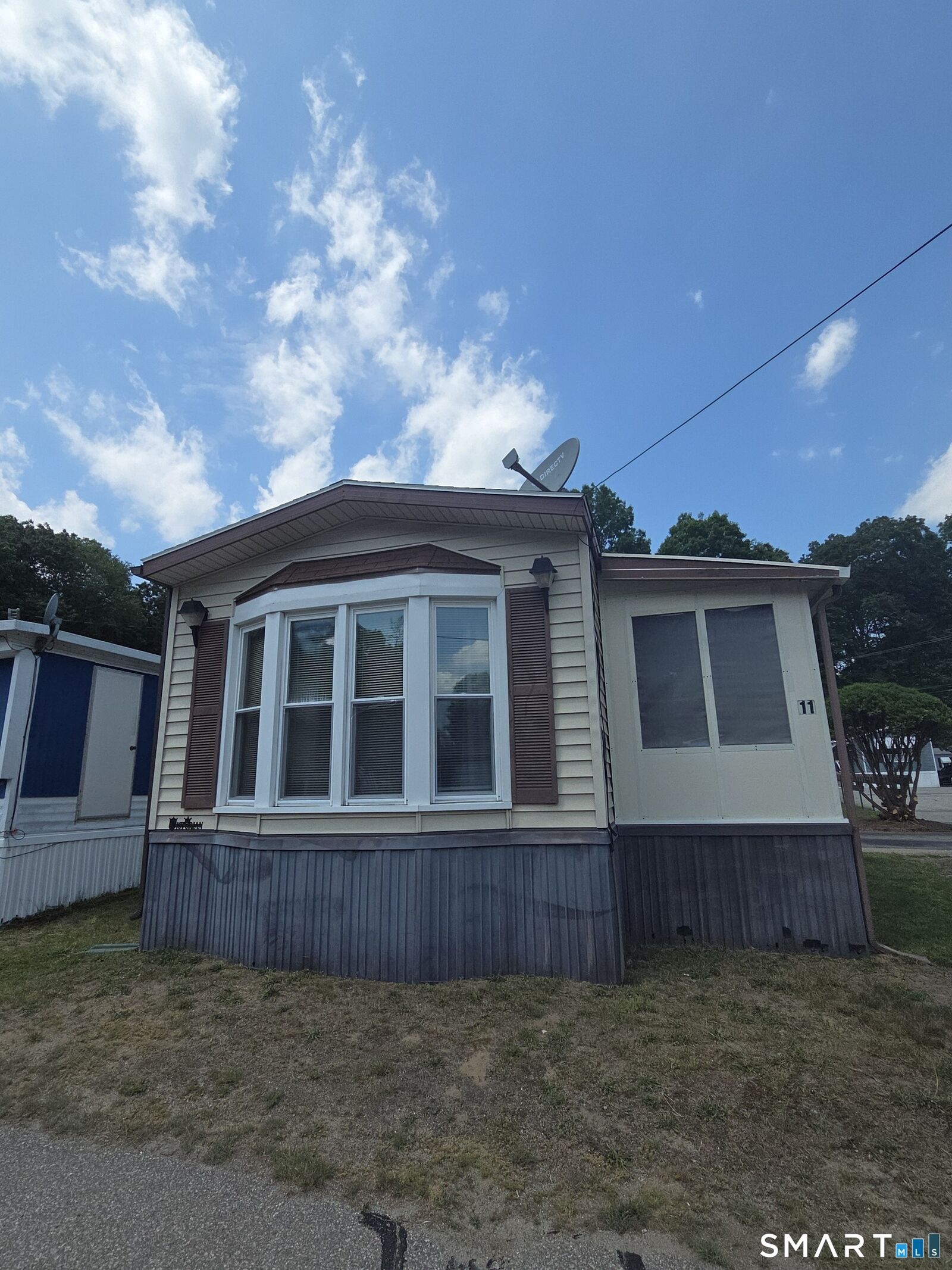 Property Photo:  15 Tunnel Hill Court 11  CT 06351 