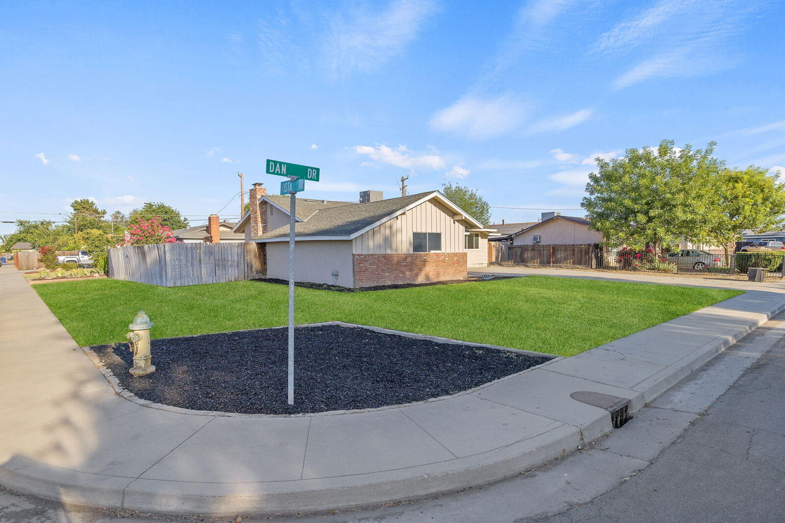 Property Photo:  11312 Dan Drive  CA 93202 