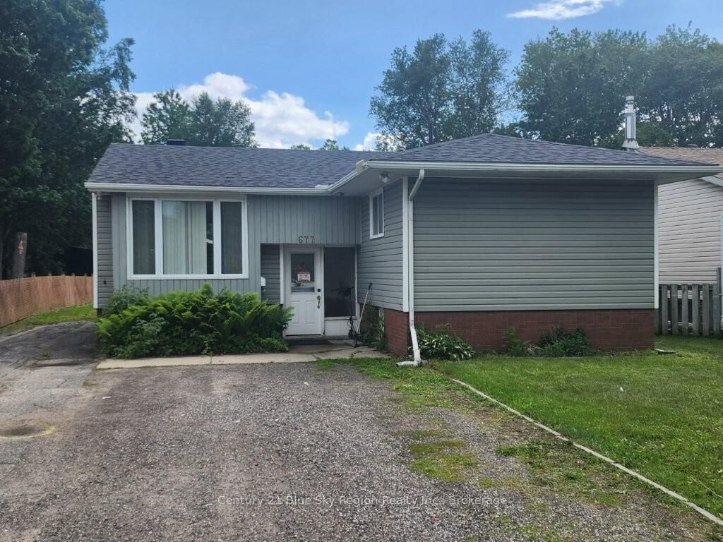 Property Photo: 677 Tackaberry Drive ON P1B 8R1
