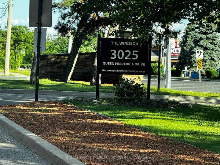 Property Photo: 3025 Queen Frederica Drive 508 ON L4Y 3A1