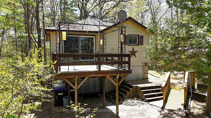25 Balmoral Avenue — photo 1