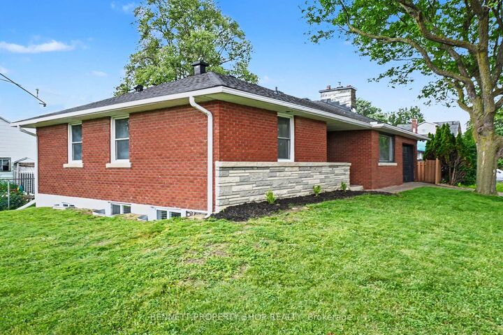 1305 Avenue N Avenue — photo 1