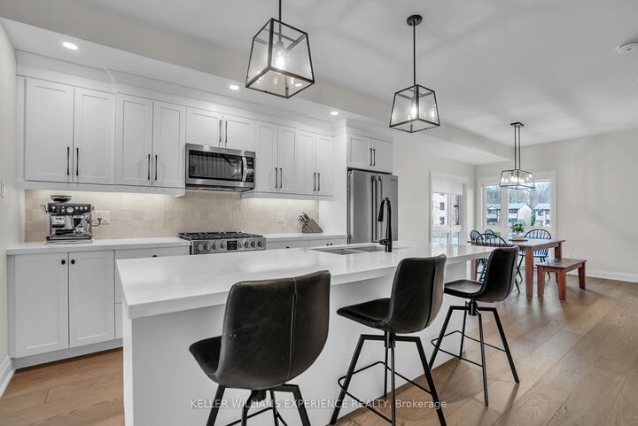 Property Photo: 86 Clapperton Street ON L4M 3G2