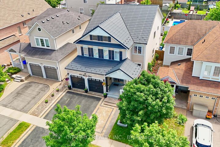 Property Photo: 1178 Salmers Drive ON L1K 0B2