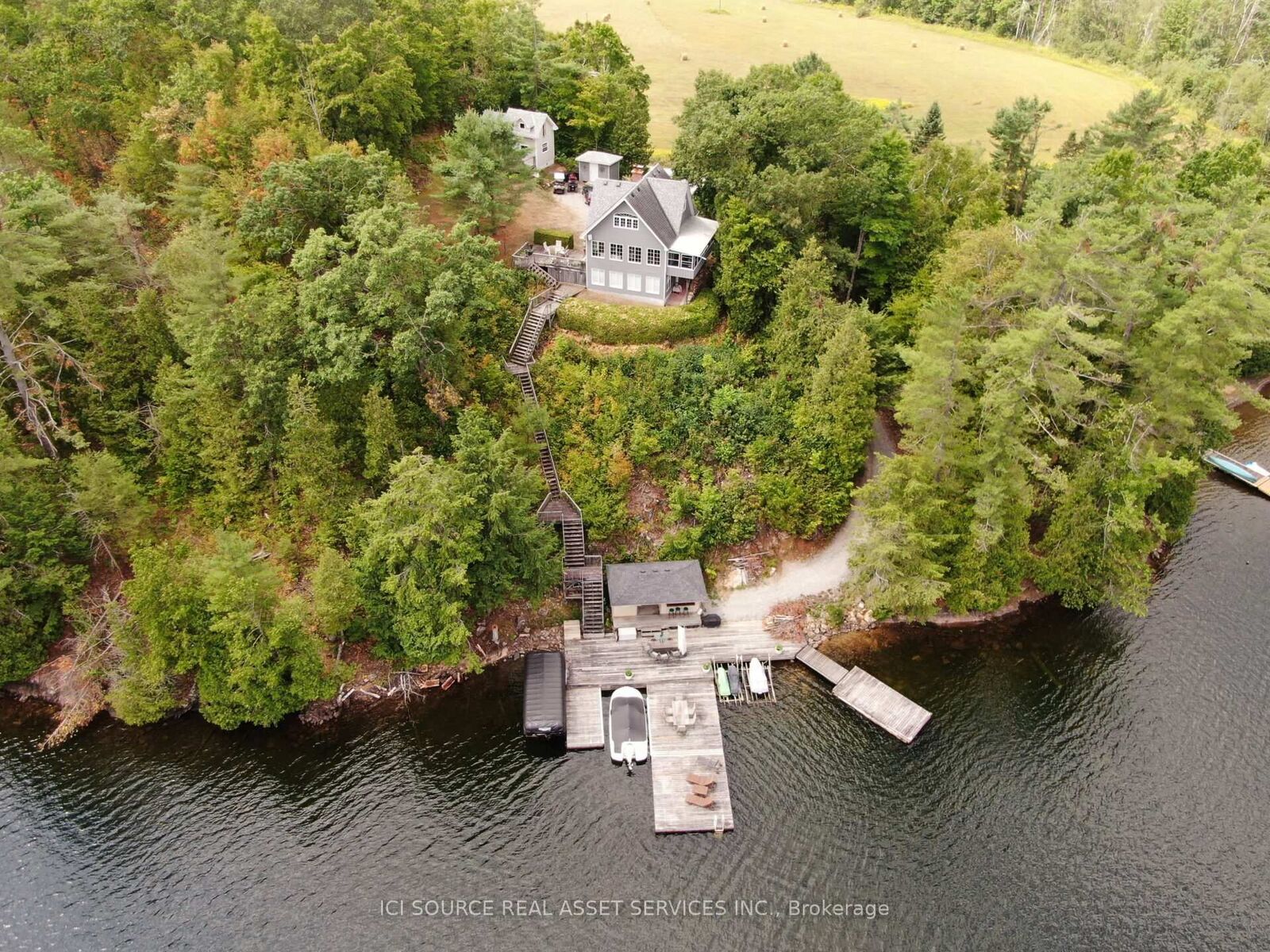 Property Photo:  1096 Lois Lane  ON K0M 2L1 