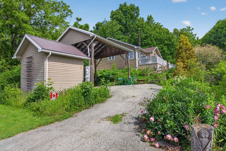 Property Photo: 48238 Rush Creek Line ON N5H 2R2
