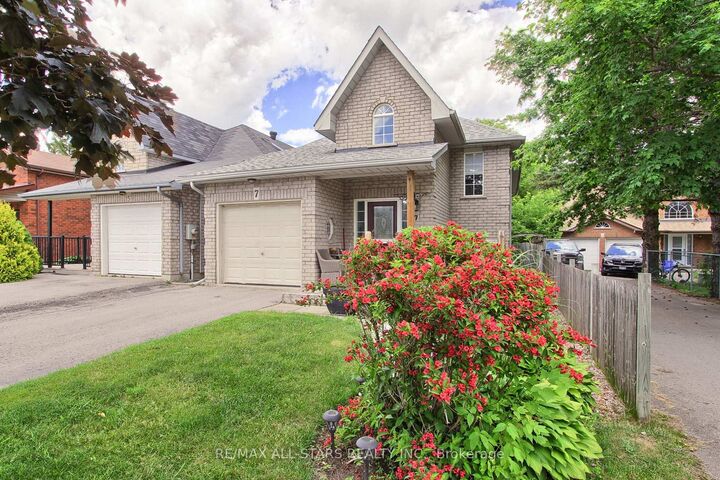 Property Photo: 7 John Harvey Street ON L9P 1C3