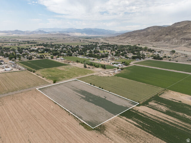 Property Photo:  540 N 400 E  UT 84724 