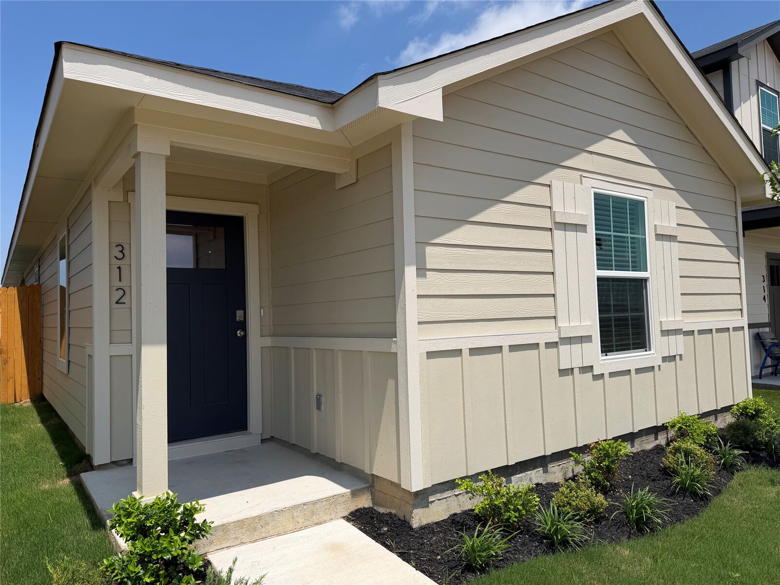 Property Photo:  312 Nizao Lane  TX 78602 