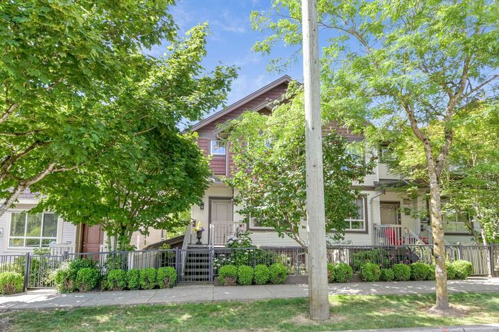 Property Photo: 19560 68 Avenue 7 BC V4N 5Y5