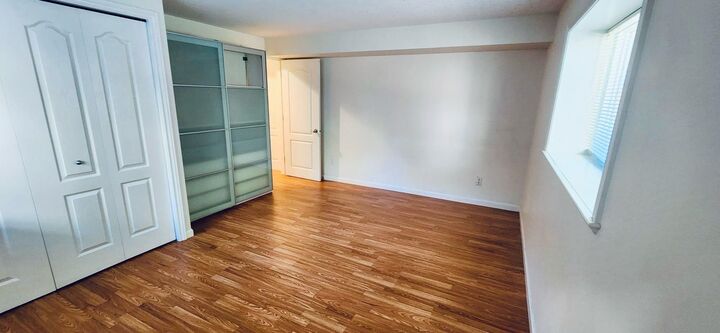 Property Photo:  2255 124 Street Suite  BC V4A 3M6 