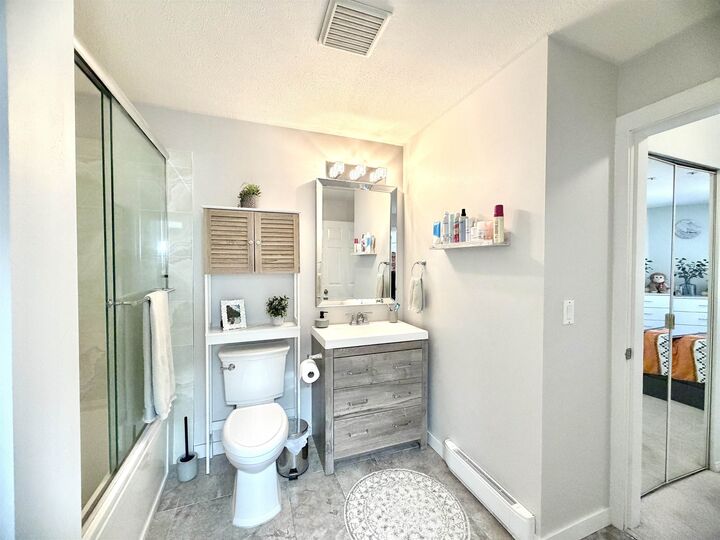 Property Photo:  2960 Princess Crescent 412  BC V3B 7P2 