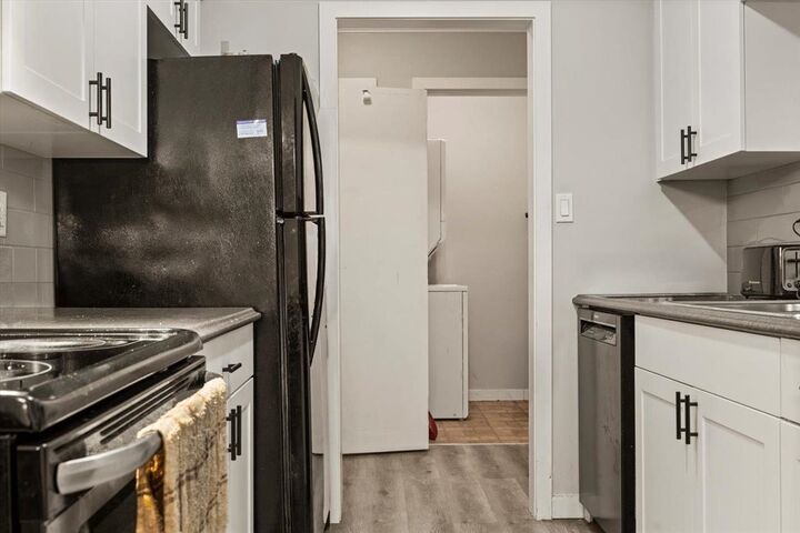 Property Photo: 45598 McIntosh Drive 209 BC V2P 7J3