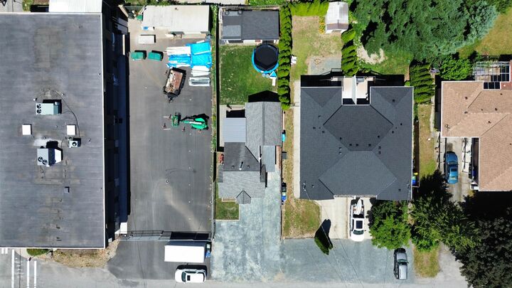 Photo de la propriété:  325 Hudson Bay Street  BC V0X 1L0 
