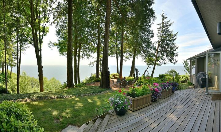 7647 Eureka Place — photo 1
