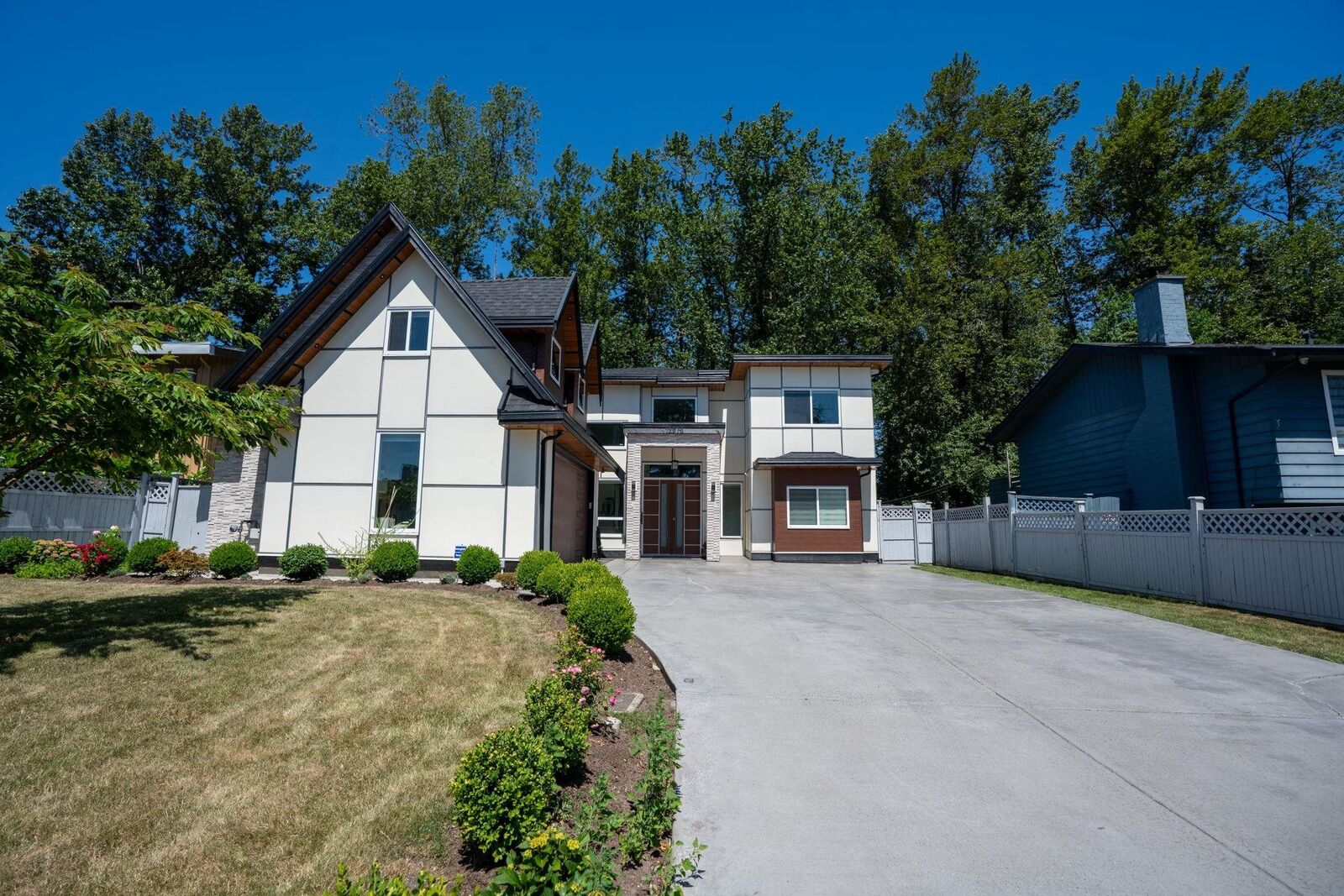 Property Photo: 12973 Glengarry Crescent BC V3V 1S9