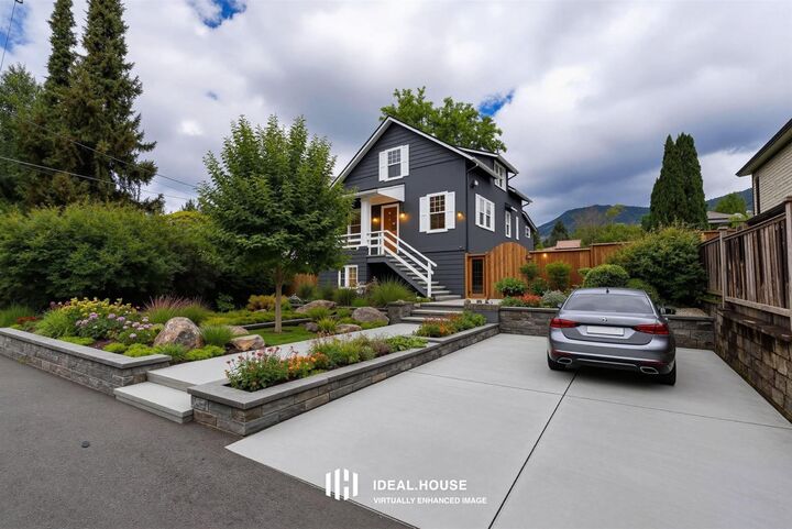 Property Photo: 264 W Queens Road BC V7N 2K5