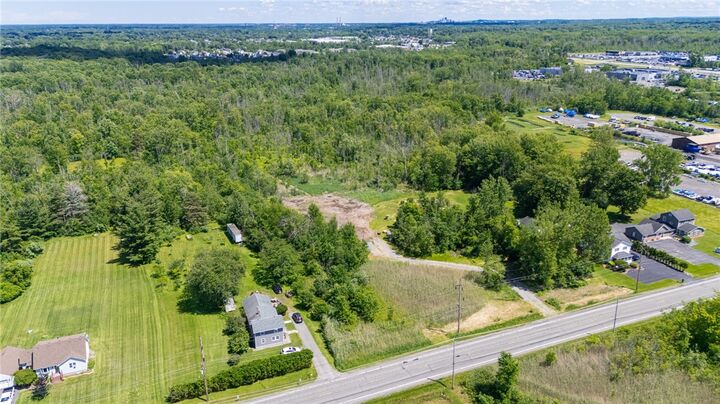 Property Photo: 1652 Manitou Road NY 14626