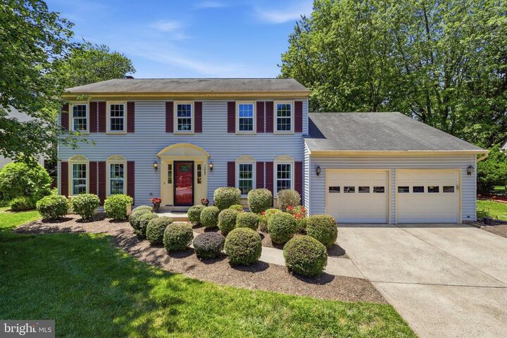 Property Photo:  13607 White Barn Lane  VA 20171 