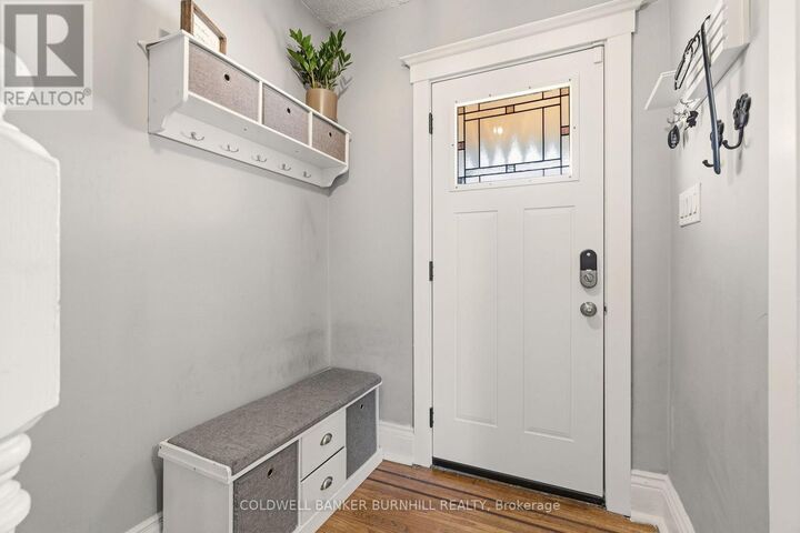 Property Photo:  35 Dundas Street  ON L9H 1A1 
