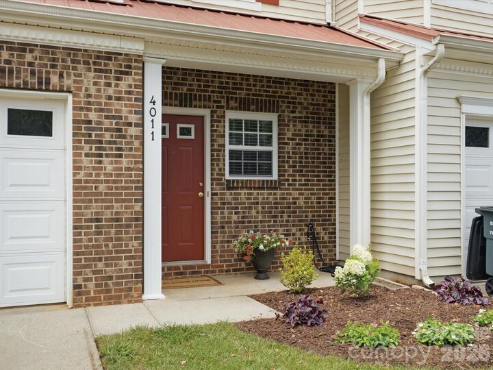 Property Photo:  4011 Abbotsbury Drive  SC 29707 