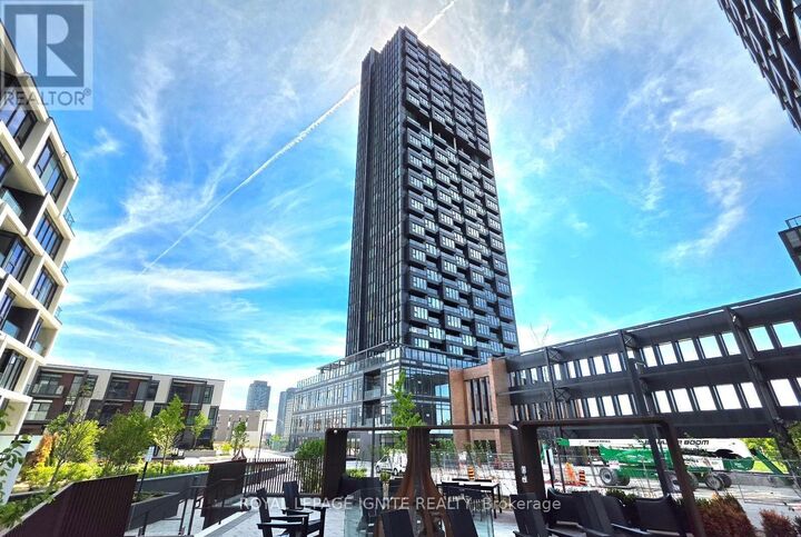 Property Photo:  5 Quarrington Lane 3106  ON M3C 0S5 