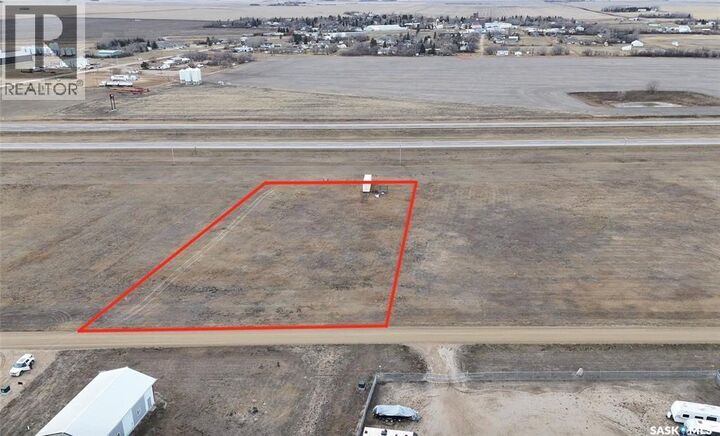 Property Photo:  7 Commercial Drive  SK S0G 0V0 