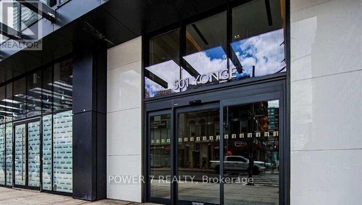 Property Photo:  501 Yonge Street 3808  ON M4Y 0G8 
