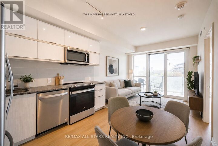 Property Photo: 10 Deerlick Court 605 ON M3A 0A7